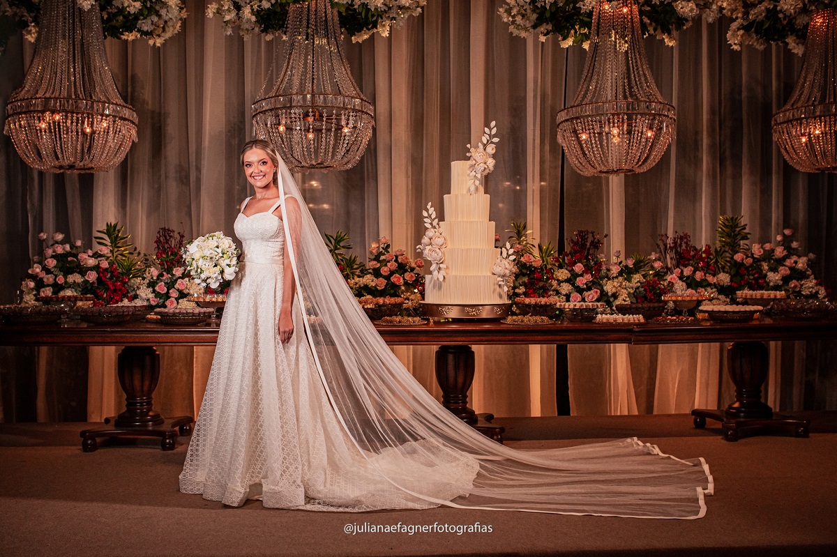 Batalha de Casamento: Clássico Vs Moderno 👗 Jogue Grátis Batalha de  Casamento: Clássico Vs Moderno - Prinxy